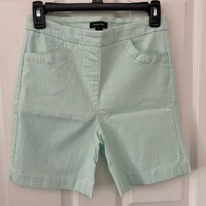 Jessica Riley Mint Green Women's Shorts, Size M